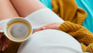 Koffein in der Schwangerschaft - wie viel darf ich trinken?