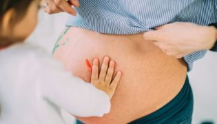 Babybauchabdrücke