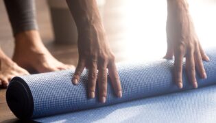 Tipps für einen straffen Bauch nach der Schwangerschaft