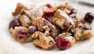 Rot-blauer Beerenschmarrn